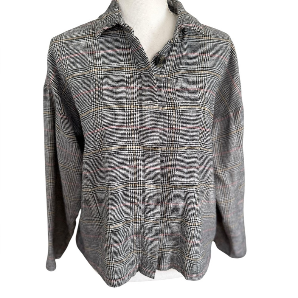 Madewell woman’s shacket size small